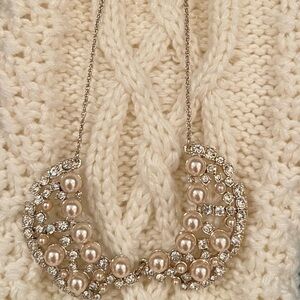 Ann Taylor Pearl Fashion Necklace
